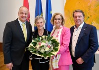 LH Mikl-Leitner verlieh Bürgermeisterin a. D. Claudia Bock das „Goldene Ehrenzeichen für Verdienste um das Bundesland NÖ“