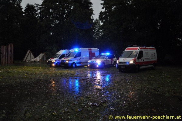 Gemeinsamer Einsatz der Rettungskräfte von ÖRK und ASBÖ